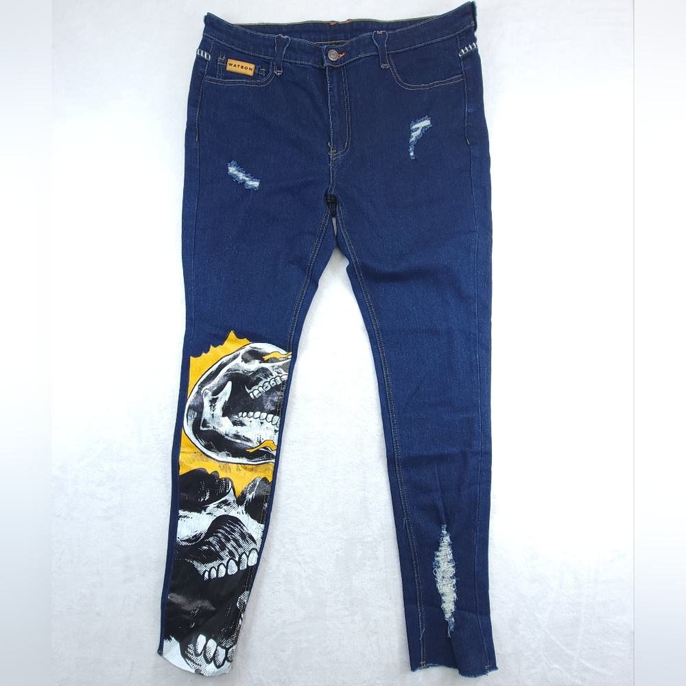 Watson Men Distressed Embellished Skull Patch Denim Jeans Indigo Size 36x33